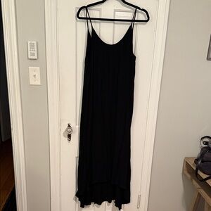 Black Crinkle Spaghetti Strap Maxi Dress